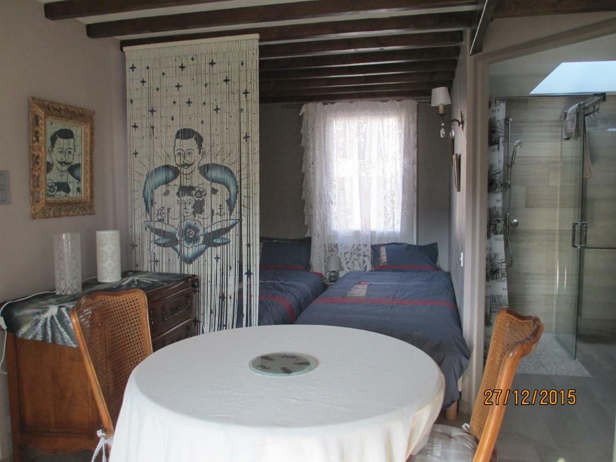 Maison Tomas Pomas Bagian luar foto