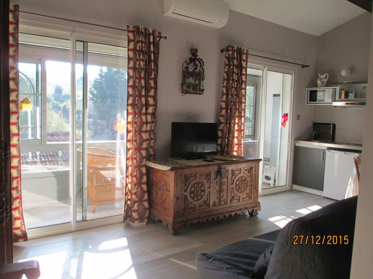Maison Tomas Pomas Bagian luar foto